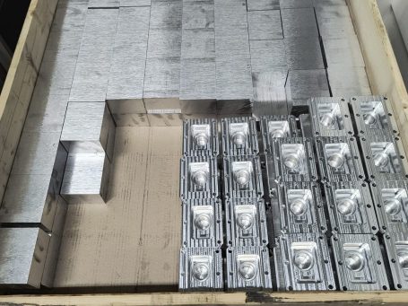 Lohnbearbeitung von AlMg4,5Mn Zuschnitten